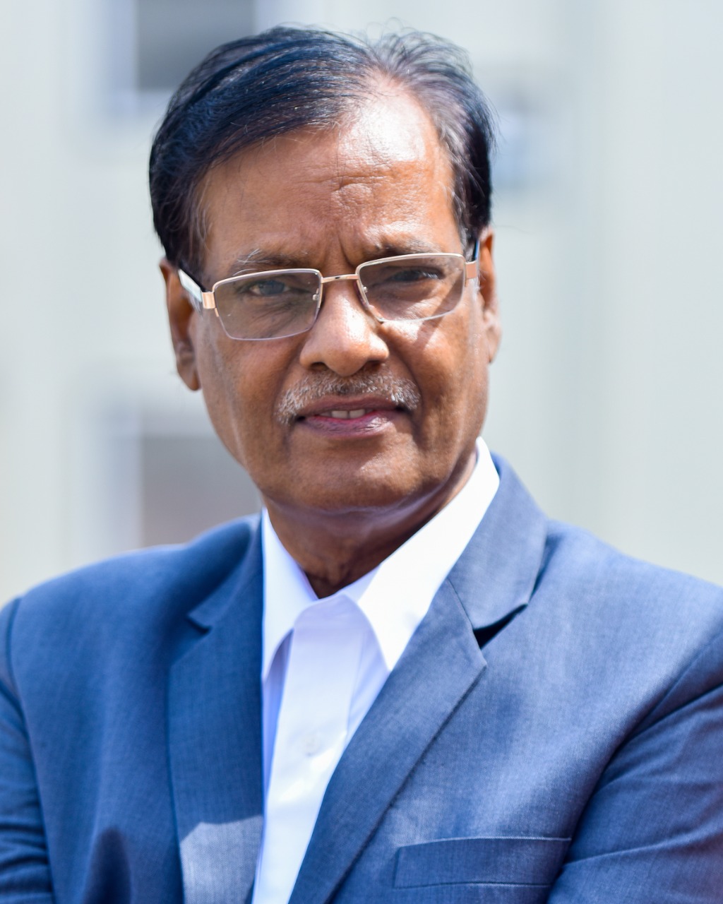 Dr. A. Ravindra